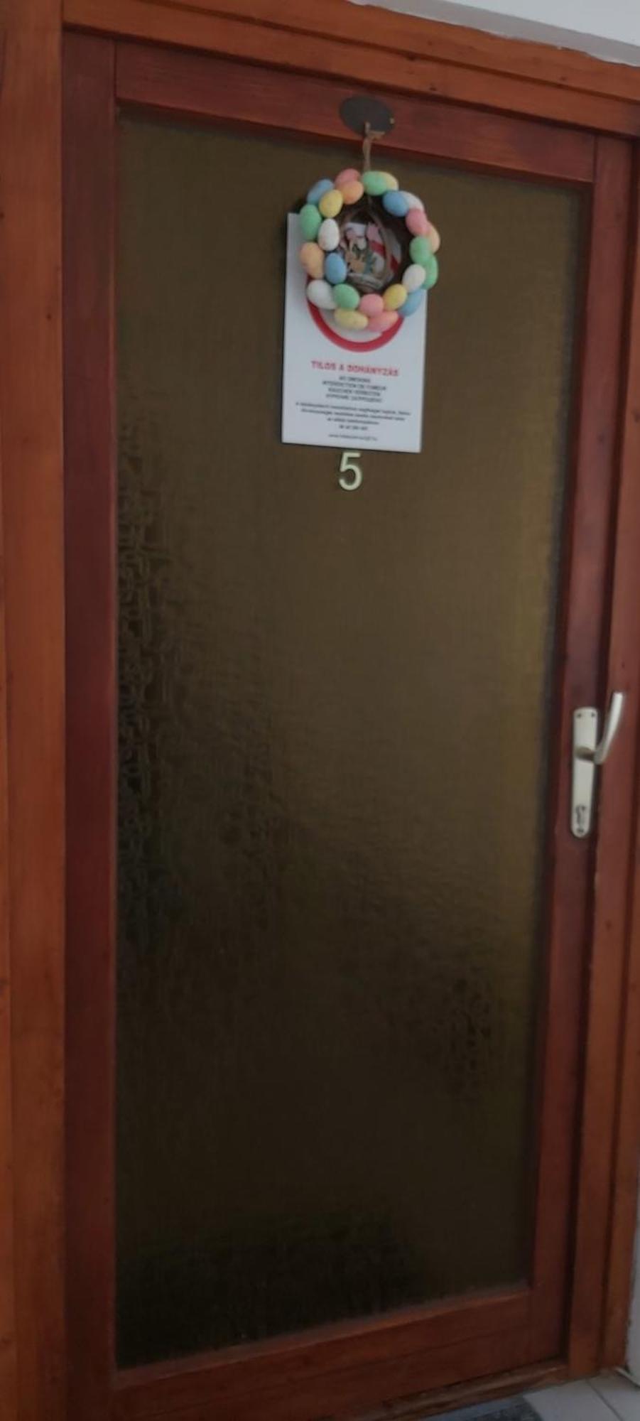 凯奇凯梅特 Park Vendeghaz酒店 外观 照片